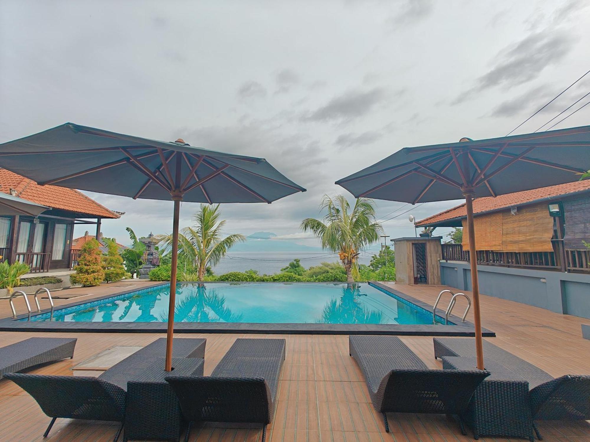 Nusa Sedayu Hotel By Ocean View Batununggul Экстерьер фото
